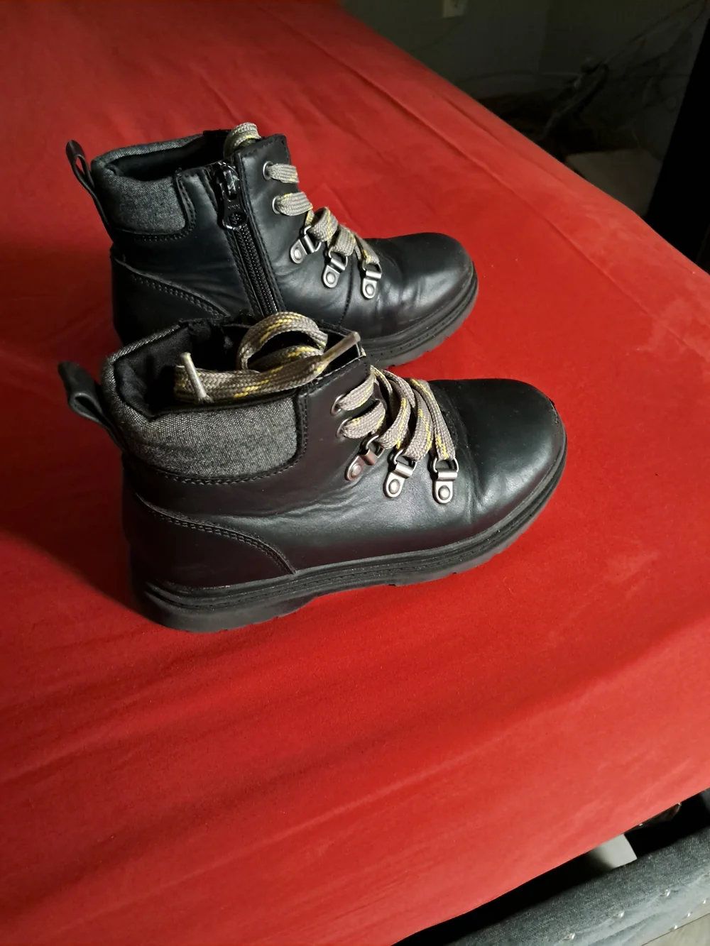 Cat & Jack Black Lace-Up Kids Hiking Boots